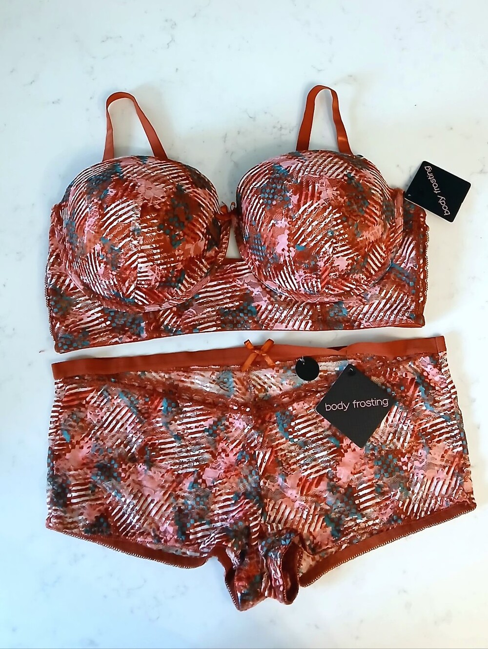 Body Frosting Autumn Underwire Bra Convertible Straps + Matching 2X Panty NWT